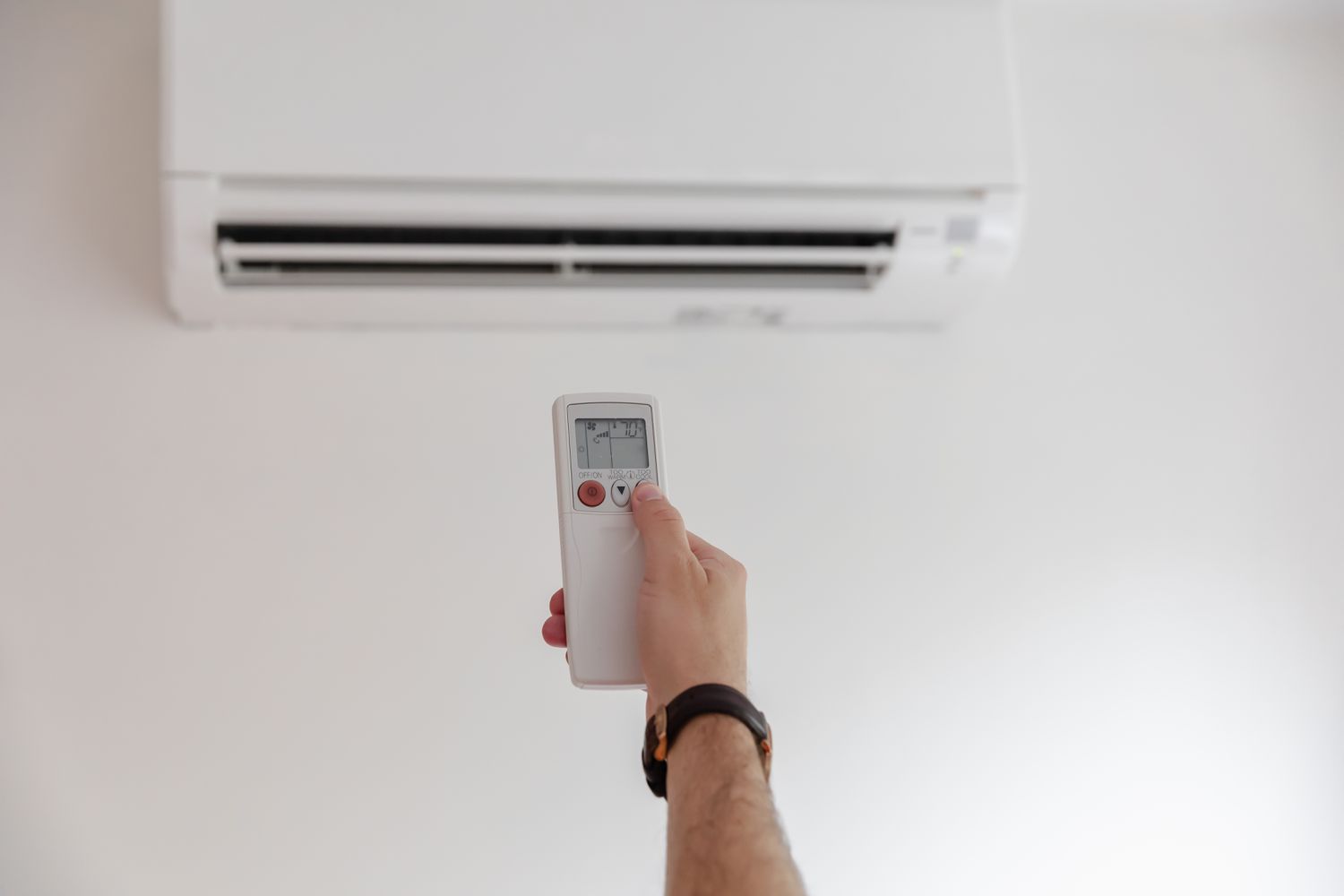 AC repair Dubai